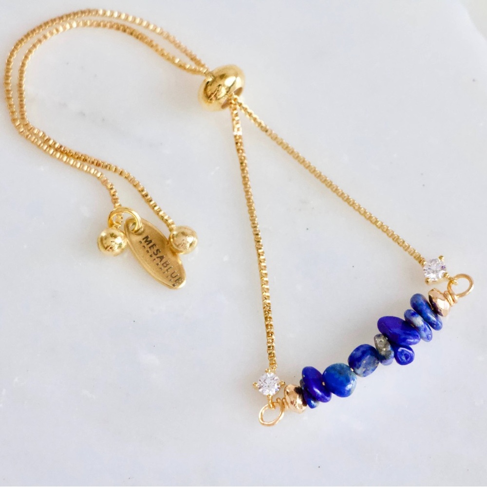 Lapis Lazuli chip crystal adjustable bracelet
